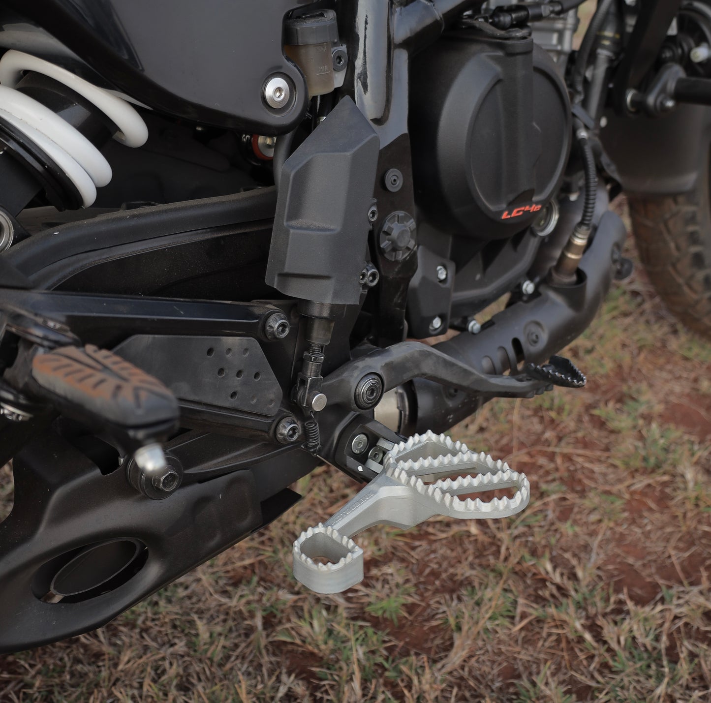ENDURO FOOTPEGS V1.0 - MULTI-BIKE FIT