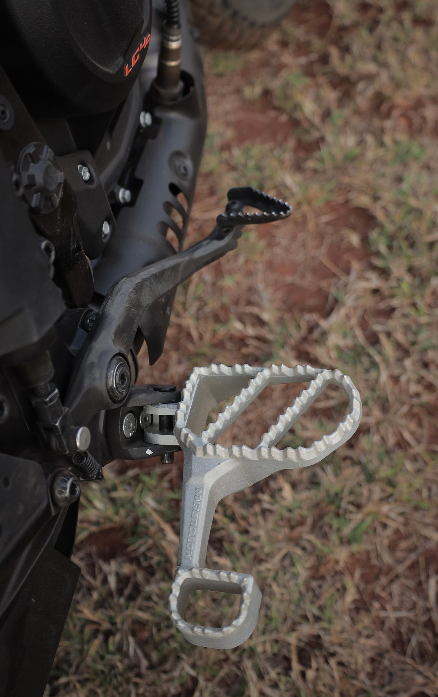 ENDURO FOOTPEGS V1.0 - MULTI-BIKE FIT